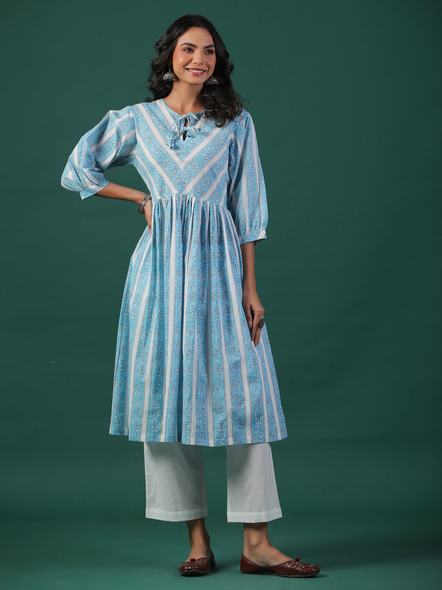 Bel Booti Cotton Block Print Kurta - Blue