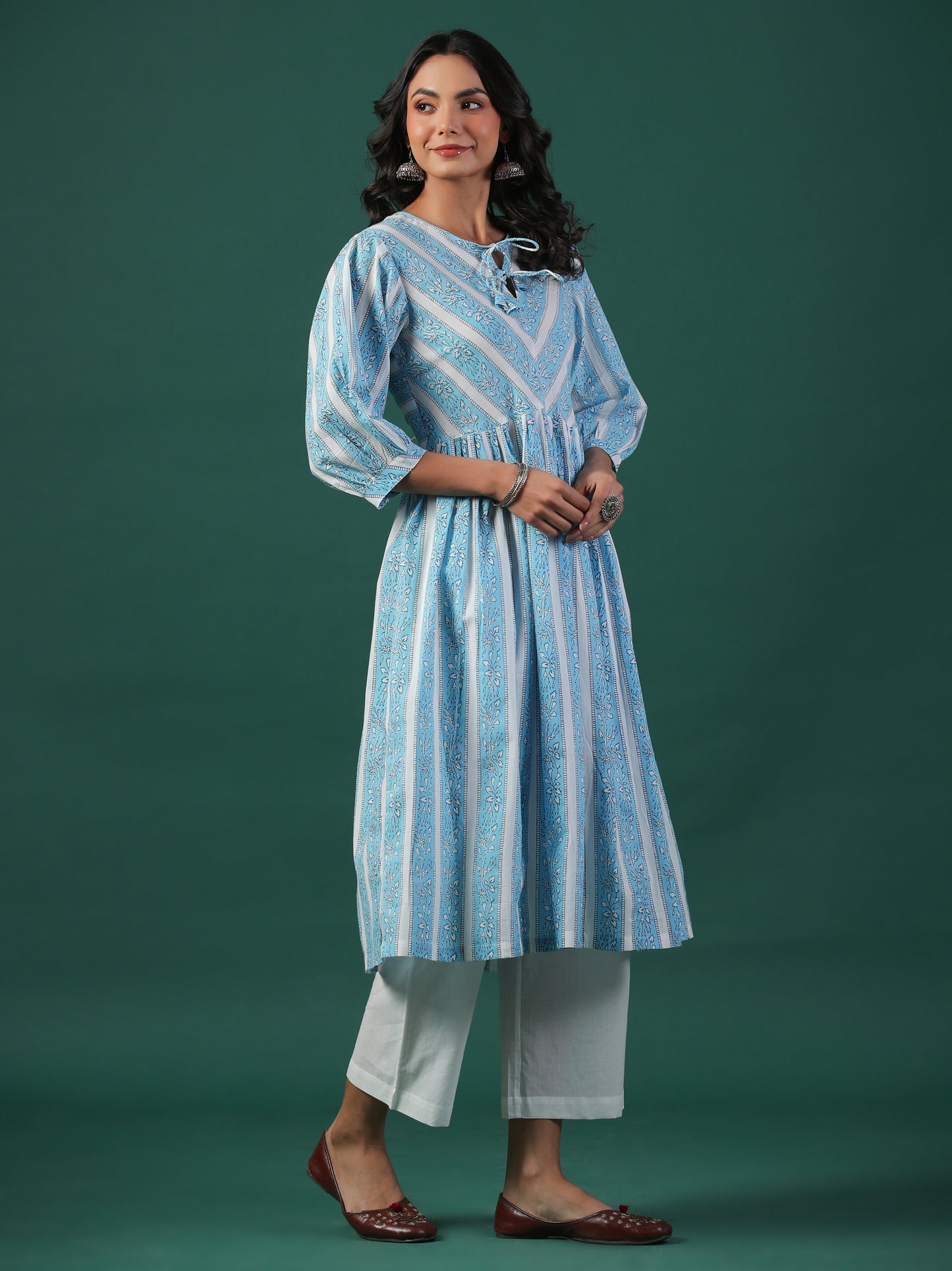 Bel Booti Cotton Block Print Kurta - Blue