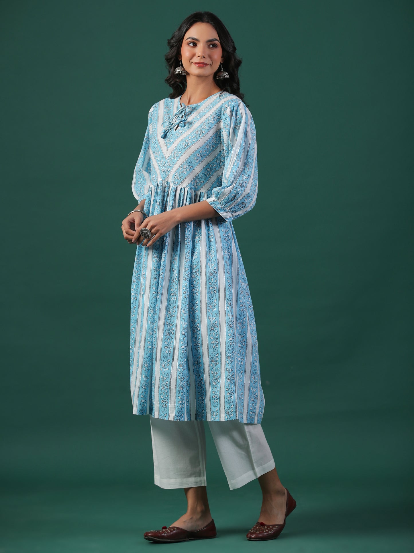 Bel Booti Cotton Block Print Kurta - Blue