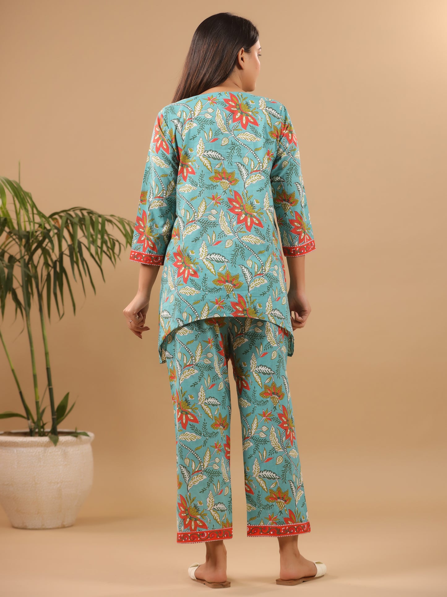 Uma Floral Print - Pyjama Set